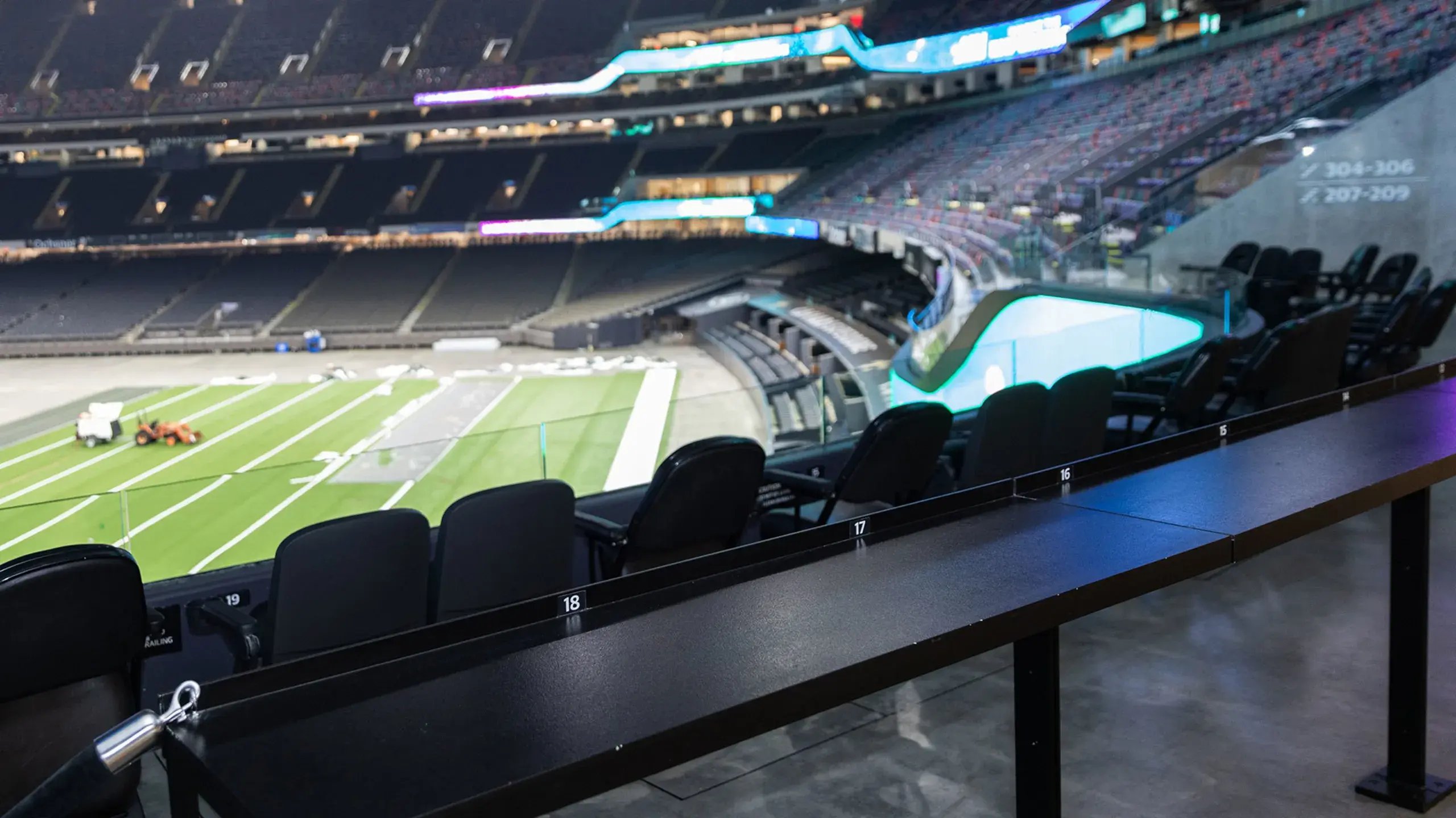 ¿Cómo se mantiene en pie un estadio como el Superdome? 