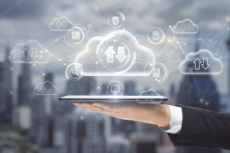Acesso móvel a dados de manutenção por meio de um CMMS em nuvem