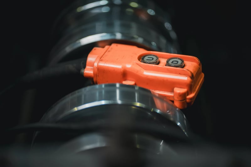 Sensor de monitoramento de condição em equipamentos industriais.